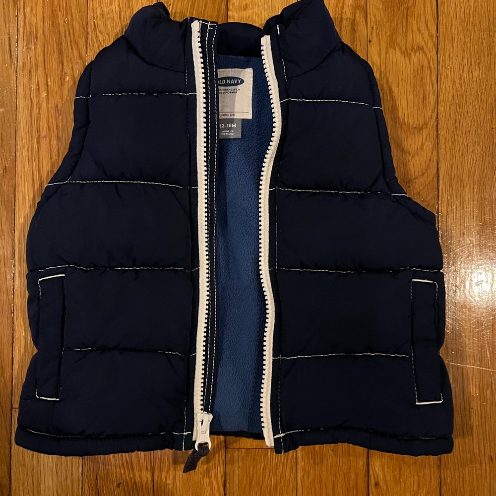 Old Navy Down Vest. Fleece lined. Like new condition